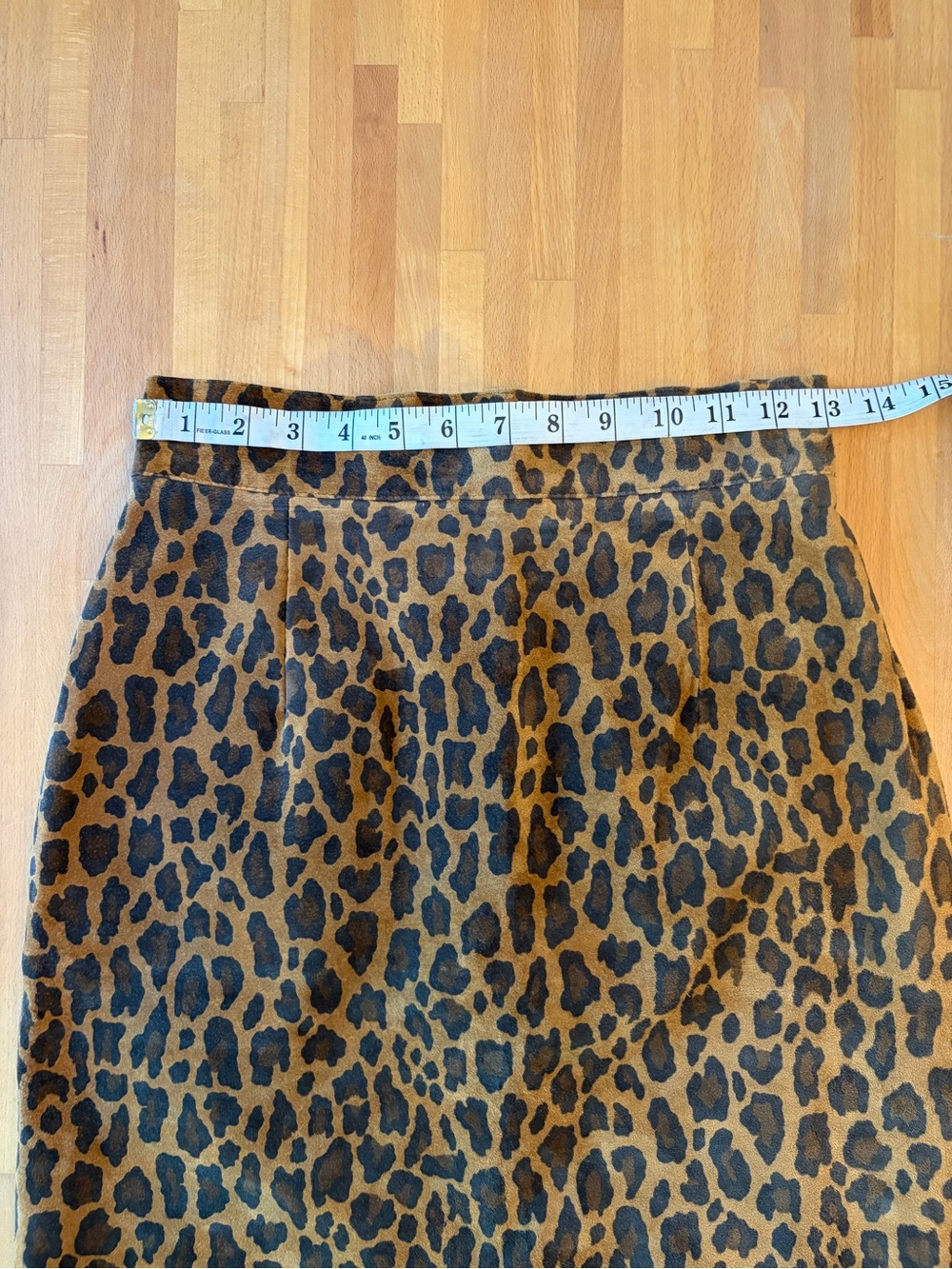 Danier Leopard-Print Pencil Skirt in Brown and Black - Picture 10 of 12